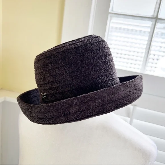 betmar | Accessories | Betmar New York 627 Dark Brown  display picture 1